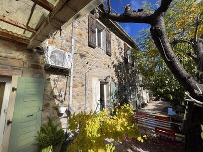 /international/fr/robiac-rochessadoule-languedoc-roussillon-310105749271/