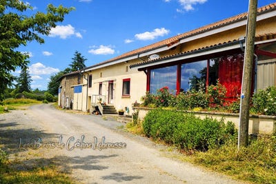 /international/fr/saint-saud-lacoussiere-aquitaine-310109926530/