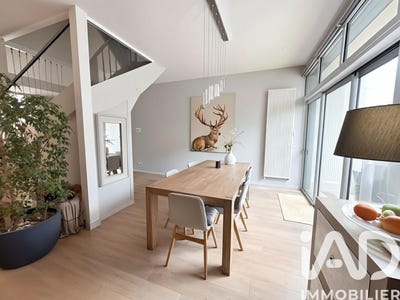 /international/fr/la-rochelle-franche-comte-310103607181/