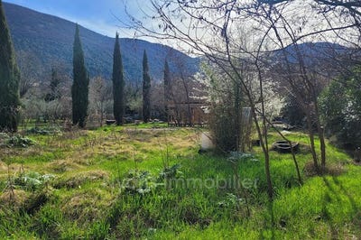 /international/fr/nyons-rhone-310103764102/