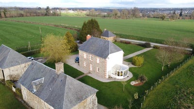 /international/fr/quibou-la-basse-normandie-310099571260/?lang=en