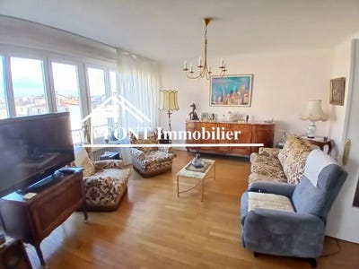 /international/fr/saint-chamond-pays-de-la-loire-310105308503/