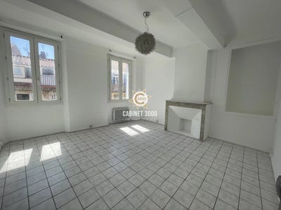 /international/fr/toulon-charente-310107792147/