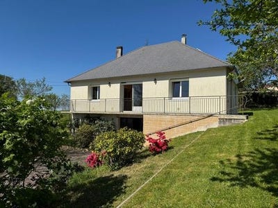 /international/fr/oradour-sur-vayres-limousin-310100763518/?lang=en