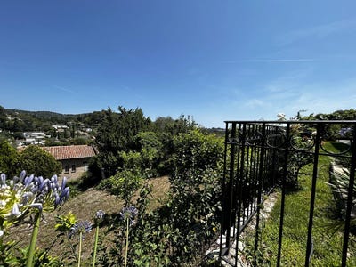 /international/fr/mougins-provence-alpes-cote-d-azur-310100609126/