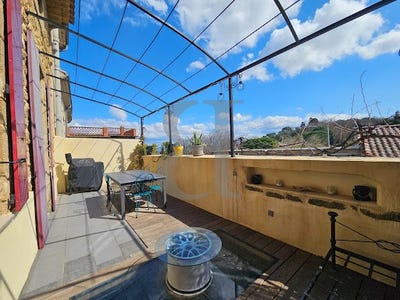 /international/fr/sainte-cecile-les-vignes-provence-alpes-cote-d-azur-310099220099/