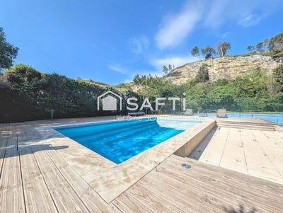 /international/fr/barbentane-provence-alpes-cote-d-azur-310099362958/