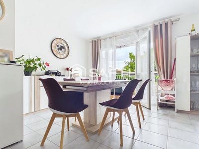/international/fr/villenave-d-ornon-aquitaine-310108488219/