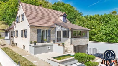 /international/fr/maintenon-centre-val-de-loire-310099616793/