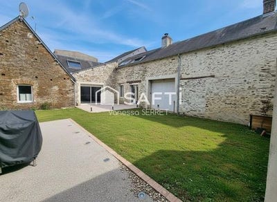 /international/fr/balleroy-sur-drome-la-basse-normandie-310107905449/
