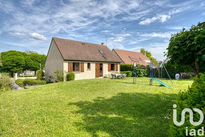 /international/fr/courson-monteloup-ile-de-france-310099683175/