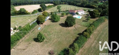 /international/fr/lignerolles-centre-val-de-loire-310107409906/
