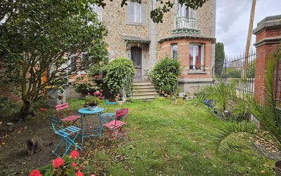 /international/fr/guingamp-brittany-310102836334/