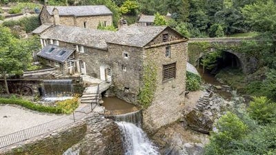 /international/fr/coupiac-midi-pyrenees-310106714822/