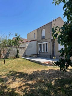 /international/fr/thouars-charente-310100630886/