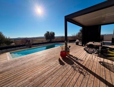 /international/fr/lezignan-corbieres-languedoc-roussillon-310108216536/