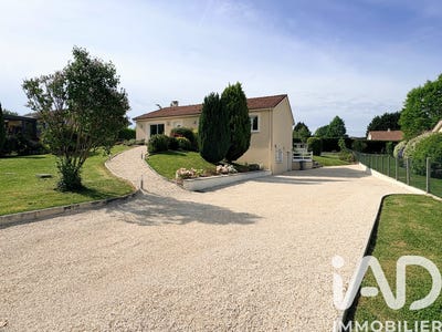 /international/fr/saint-maurice-les-brousses-limousin-310107899432/