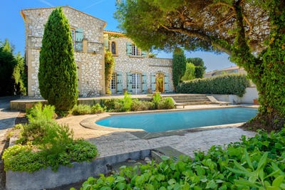 /international/fr/martigues-hh-15444948-martigues-provence-alpes-cote-d-azur-310100954879/