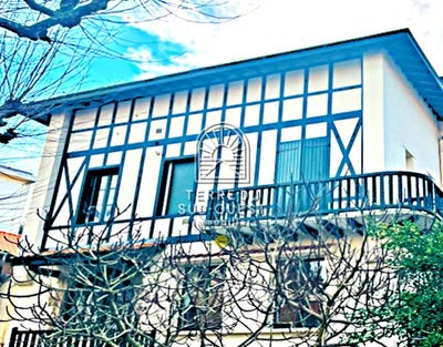 /international/fr/biarritz-aquitaine-310108972974/?lang=th