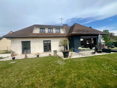 /international/fr/bruyeres-le-chatel-ile-de-france-310098904838/