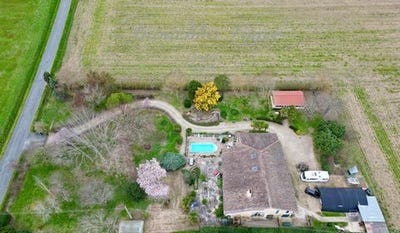 /international/fr/castets-et-castillon-aquitaine-310106598365/