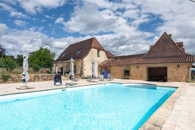/international/fr/saint-medard-d-excideuil-aquitaine-310100873589/