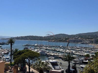 /international/fr/ste-maxime-provence-alpes-cote-d-azur-310101381460/