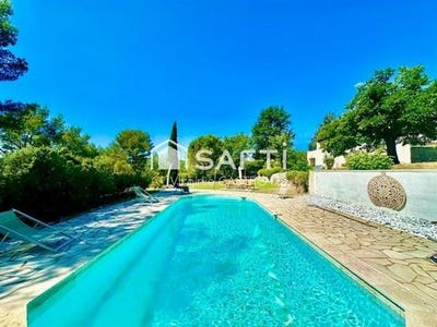 /international/fr/seillans-provence-alpes-cote-d-azur-310101380869/?lang=id