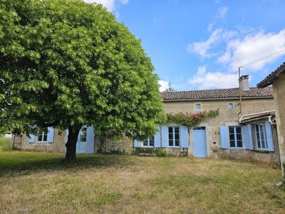 /international/fr/chaunay-charente-310108454728/