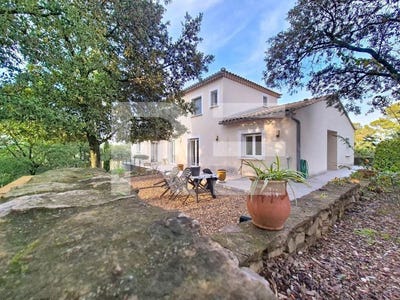 /international/fr/caveirac-languedoc-roussillon-310105073501/