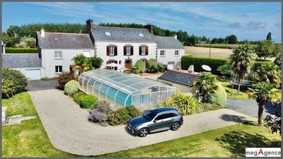 /international/fr/dol-de-bretagne-brittany-310100641108/