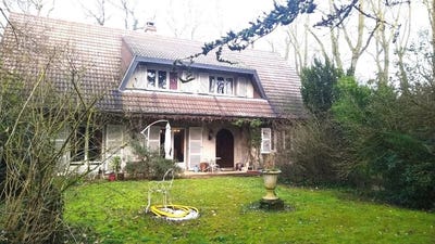 /international/fr/chevigny-saint-sauveur-burgundy-310105382549/