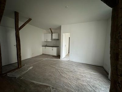 /international/fr/poitiers-charente-310106996017/