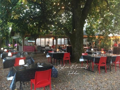/international/fr/montguyon-charente-310107428284/