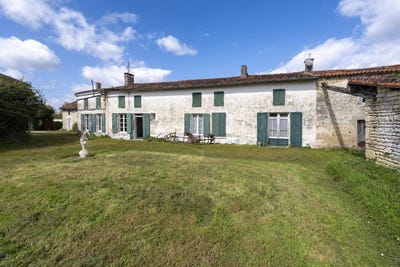 /international/fr/coivert-charente-310107555978/