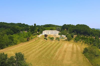 /international/fr/saint-georges-des-agouts-charente-310100522306/?lang=zh-cn