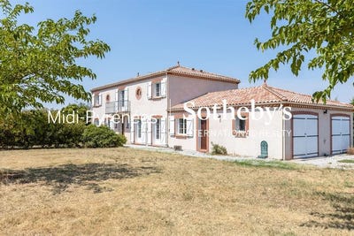 /international/fr/lavaur-midi-pyrenees-310119472965/