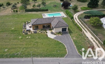 /international/fr/crotelles-centre-val-de-loire-310108555345/