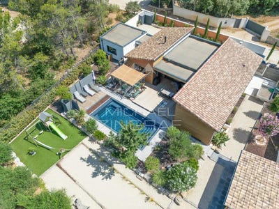 /international/fr/lourmarin-provence-alpes-cote-d-azur-310101061736/