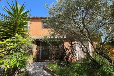 /international/fr/saint-genies-des-mourgues-languedoc-roussillon-120092519232/