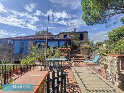 /international/fr/saint-jean-pla-de-corts-languedoc-roussillon-120095220051/