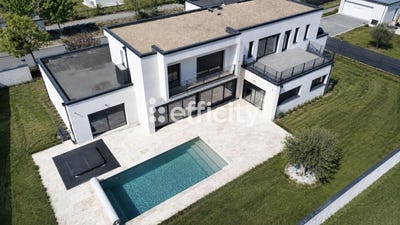 /international/fr/saint-cyr-sur-loire-centre-val-de-loire-310108596277/