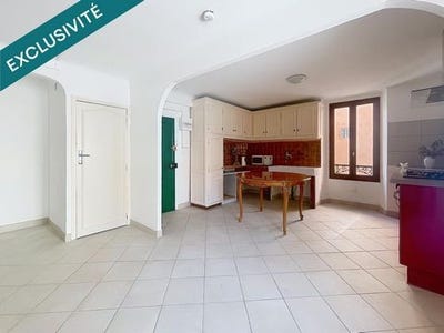 /international/fr/montferrat-provence-alpes-cote-d-azur-310107564289/