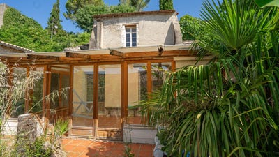 /international/fr/lauzerte-midi-pyrenees-310108791677/