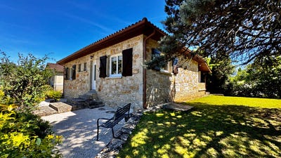 /international/fr/cajarc-midi-pyrenees-310108429841/