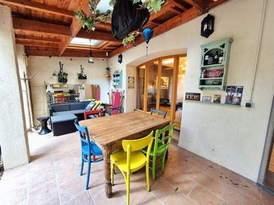 /international/fr/capestang-languedoc-roussillon-310101386095/?lang=id