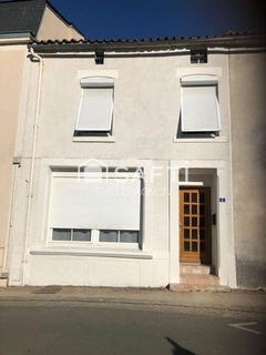 /international/fr/mouilleron-saint-germain-pays-de-la-loire-310119588068/
