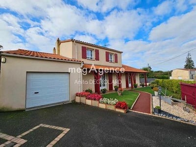 /international/fr/la-ferriere-pays-de-la-loire-120098604304/?lang=en