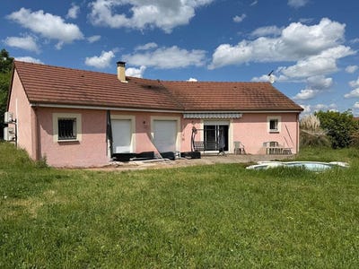 /international/fr/lusigny-auvergne-310108133475/