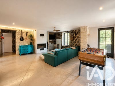 /international/fr/saint-jean-de-liversay-charente-310108418025/